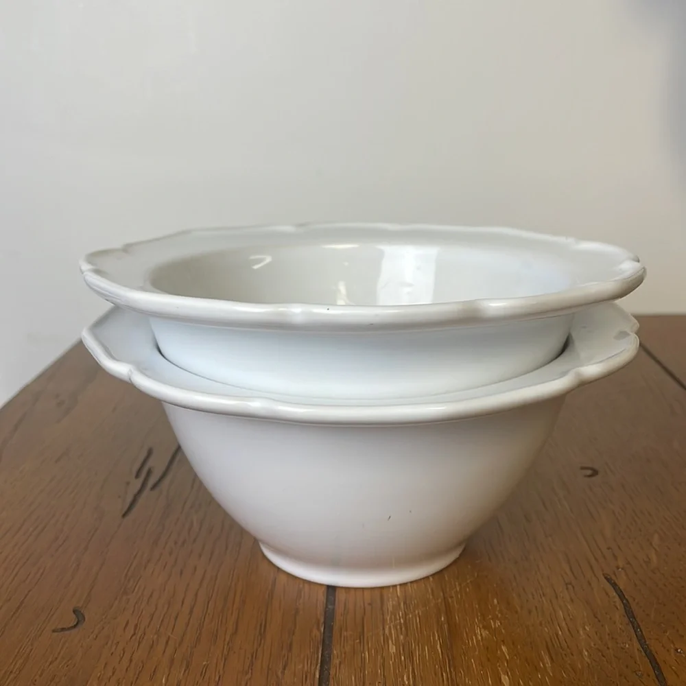 Crate & Barrel Scalloped Edge Soup Cereal Bowls